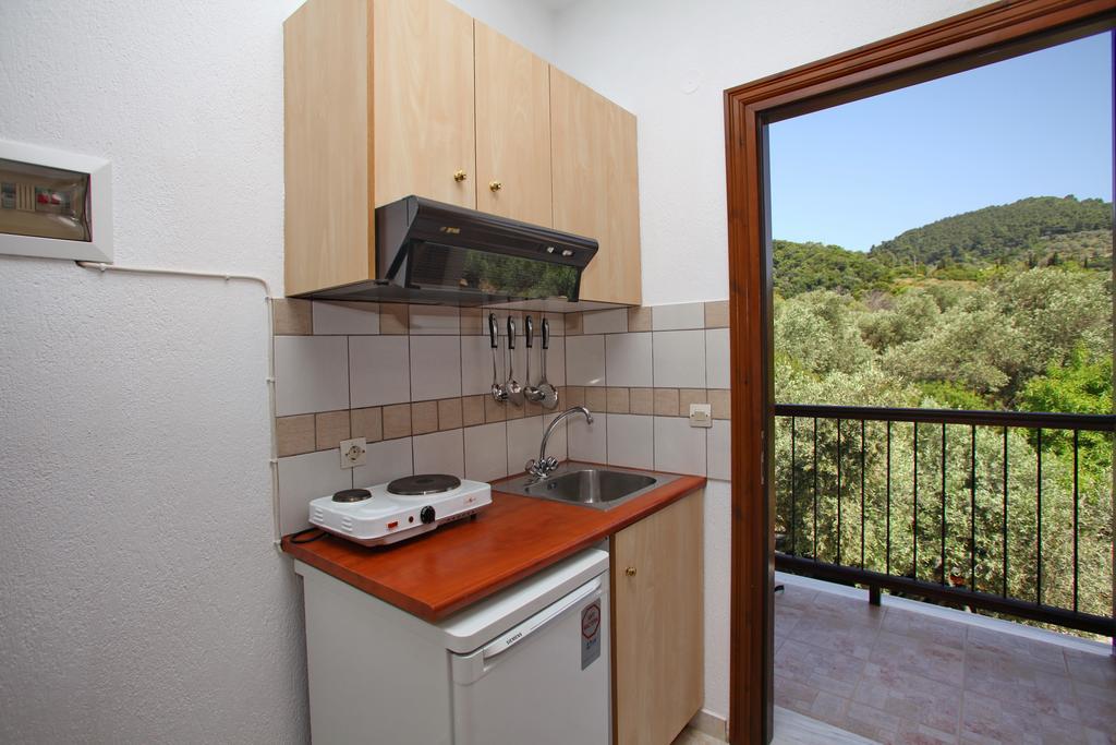 Giasemi Apartments Skopelos Exterior foto