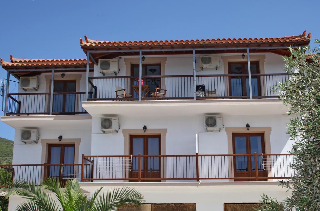 Giasemi Apartments Skopelos Exterior foto